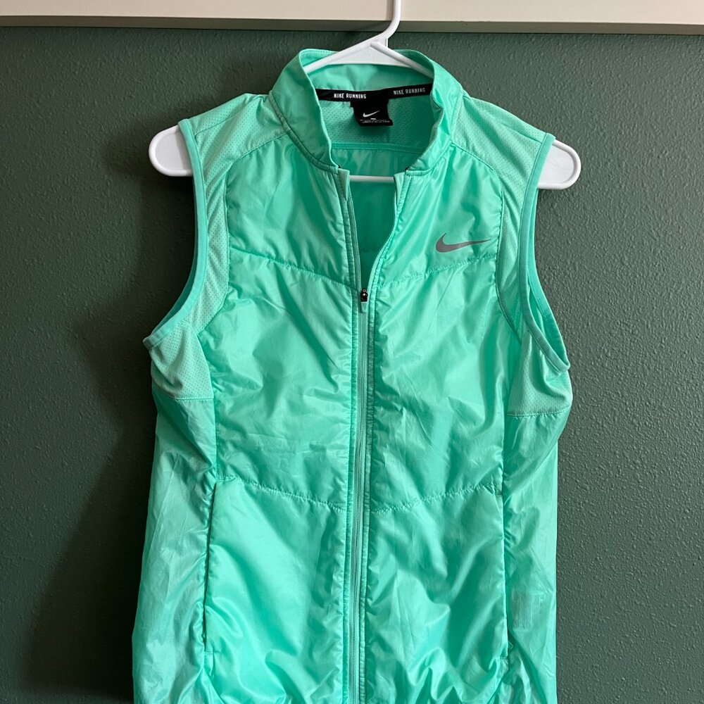Nike Light Green Womens Medium Vest
